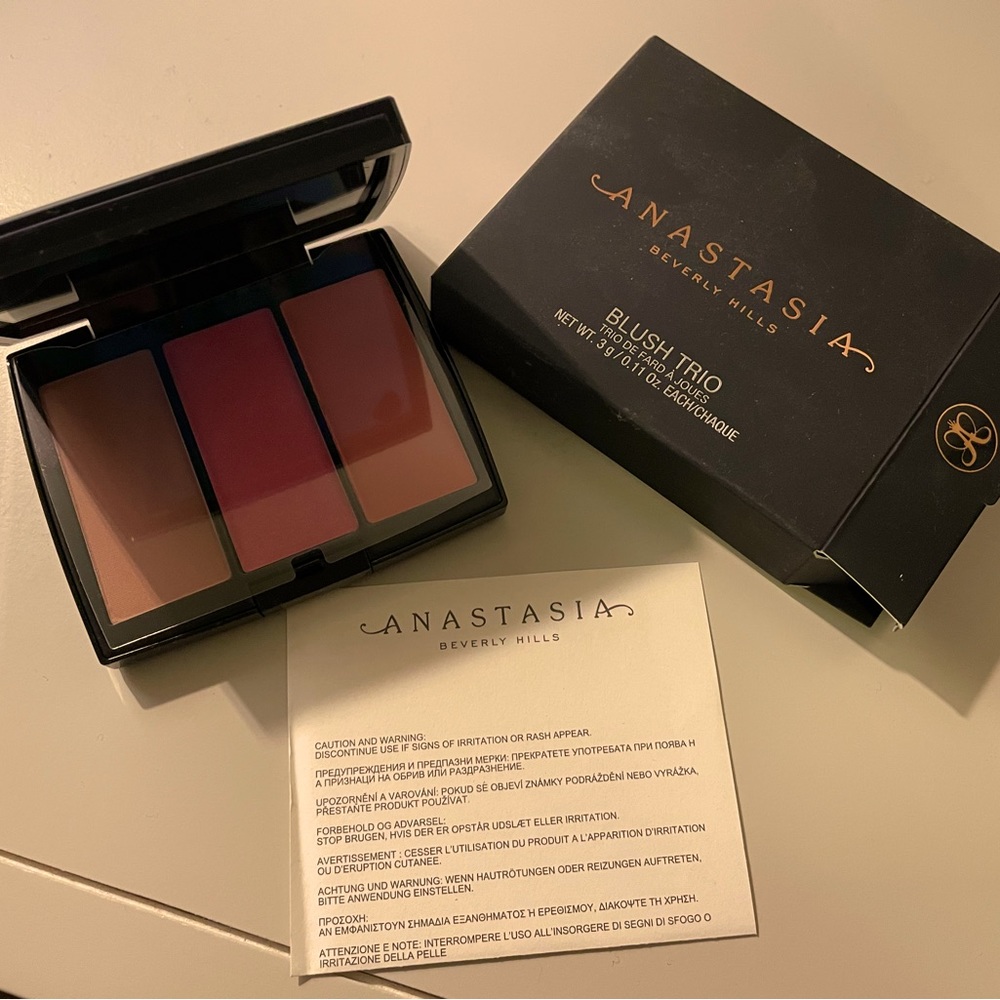 Blush Trio